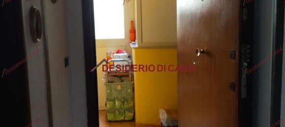 3 rooms Apartment in Palermo, Italy No. 158052 8
