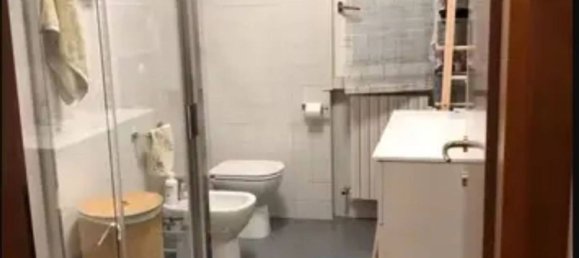 3 rooms Apartment in Campogalliano, Italy No. 177415 10