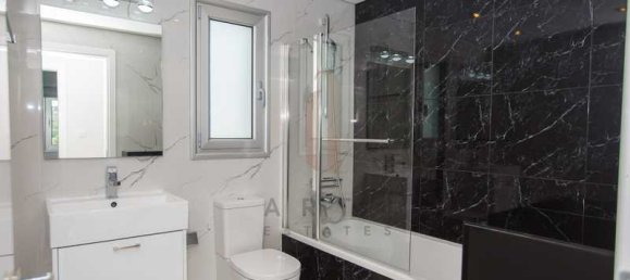 4 Schlafzimmer Villa in Agios Tychonas, Cyprus, Nr. 13791 6