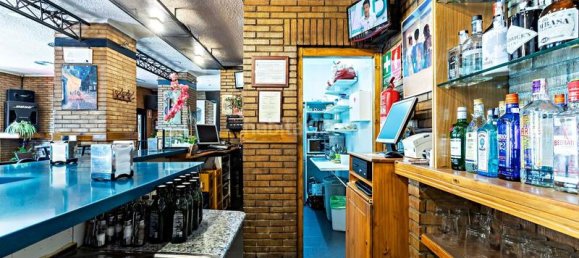 130m² Commercial property in Roquetas de Mar, Spain No. 76084 25