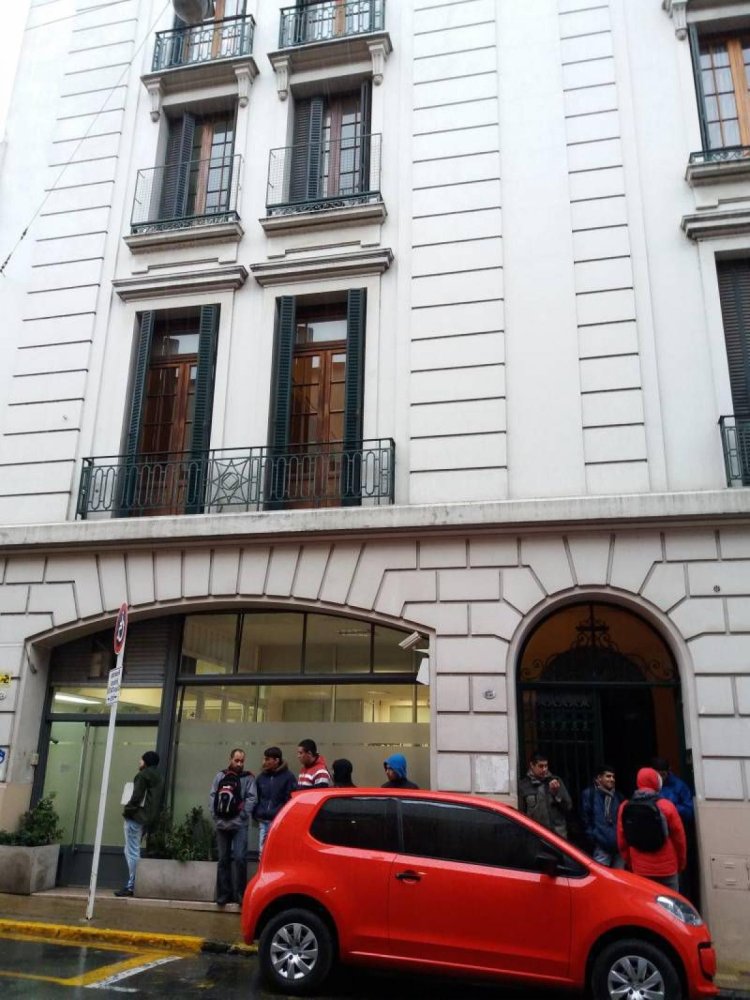 3 bedrooms Apartment in Buenos Aires, Argentina No. 80302