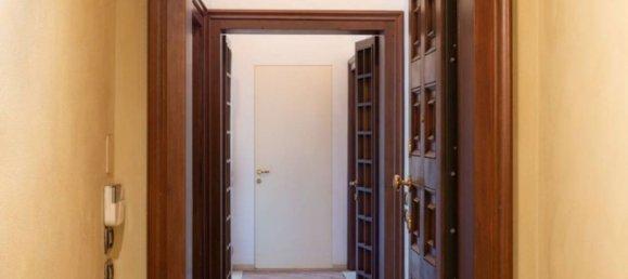 3-Zimmer Wohnung in Mantua, Italy, Nr. 247458 5