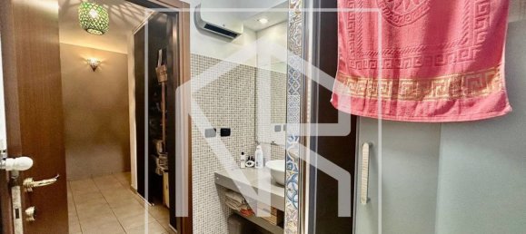 3 bedrooms Villa in Rome, Italy No. 344361 17