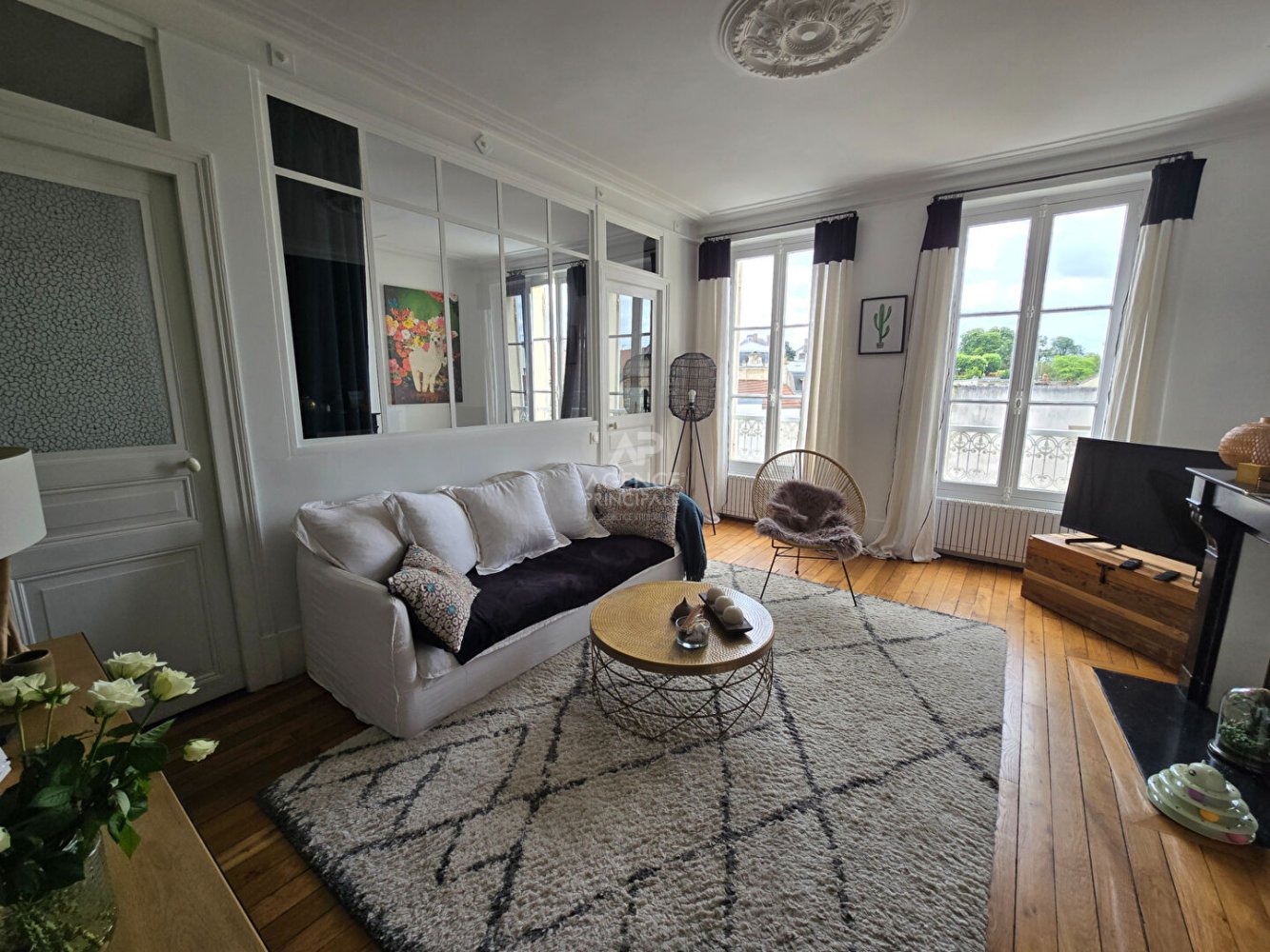 2 chambres Appartement à Pontoise, France No. 187204