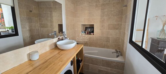 2 chambres Appartement à Pontoise, France No. 187204 5