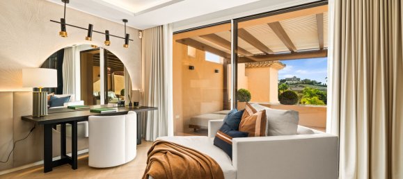 3 bedrooms Penthouse in Estepona, Spain No. 35429 10