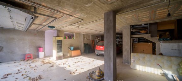 4 bedrooms Villa in Rimini, Italy No. 213150 37