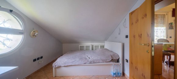 4 bedrooms Villa in Rimini, Italy No. 213150 33