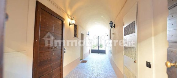 Edificio de 5 habitaciónes en San Colombano al Lambro, Italy No. 9680 148