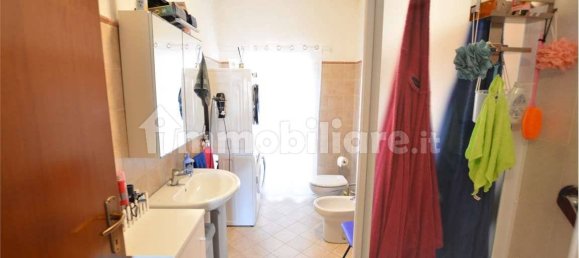 Edificio de 5 habitaciónes en San Colombano al Lambro, Italy No. 9680 30