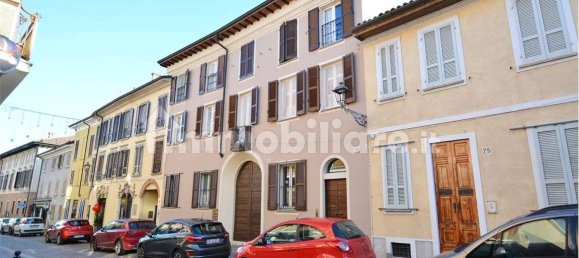 Edificio de 5 habitaciónes en San Colombano al Lambro, Italy No. 9680 145