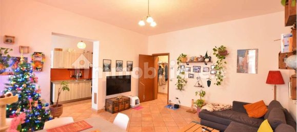 Edificio de 5 habitaciónes en San Colombano al Lambro, Italy No. 9680 11