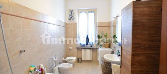 Edificio de 5 habitaciónes en San Colombano al Lambro, Italy No. 9680 100