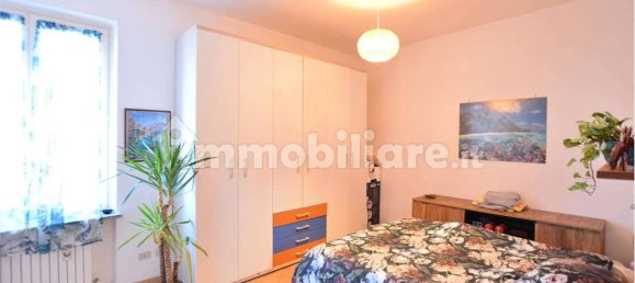 Edificio de 5 habitaciónes en San Colombano al Lambro, Italy No. 9680 91