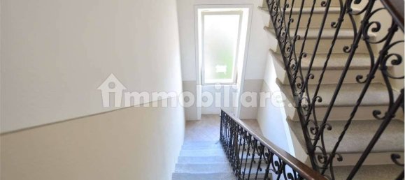 Edificio de 5 habitaciónes en San Colombano al Lambro, Italy No. 9680 95