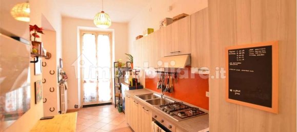 Edificio de 5 habitaciónes en San Colombano al Lambro, Italy No. 9680 69