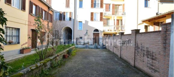 Edificio de 5 habitaciónes en San Colombano al Lambro, Italy No. 9680 138