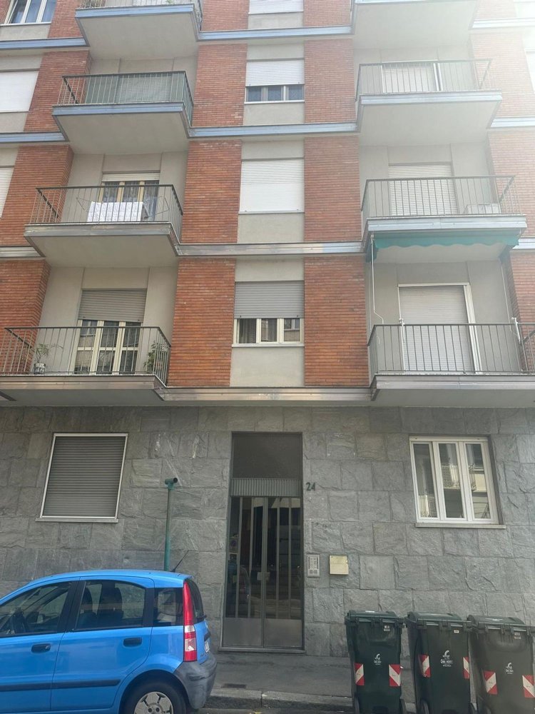 3 Schlafzimmer Penthouse in Turin, Italy, Nr. 380314