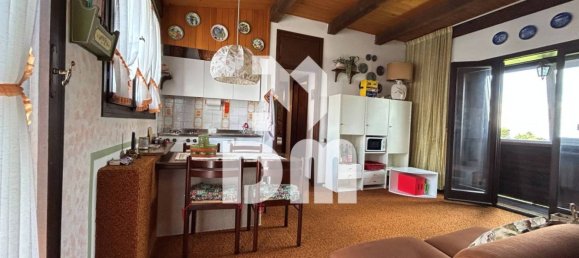 2 bedrooms Penthouse in Lusiana Conco, Italy No. 279932 9