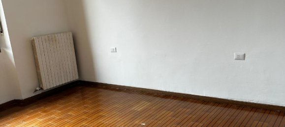 2 rooms Apartment in Sesto San Giovanni, Italy No. 41640 10