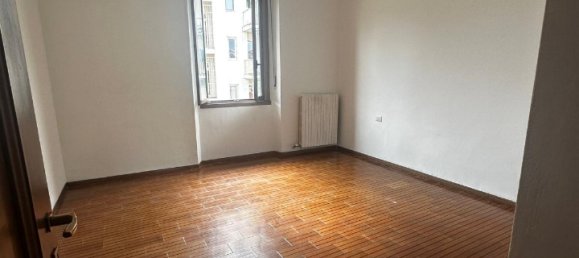 2 rooms Apartment in Sesto San Giovanni, Italy No. 41640 9