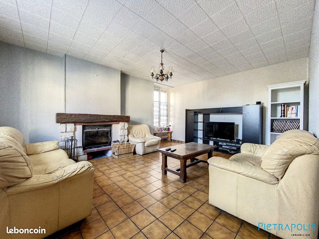 4 bedrooms House in Vignory, France No. 89316