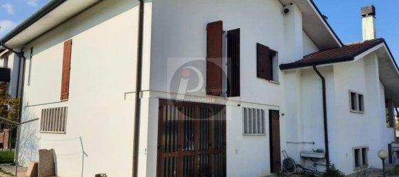 6 rooms Villa in Mestrino, Italy No. 12729 25