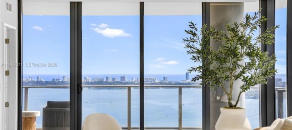 4 غرف نوم عقار تجاري في Miami, الولايات المتحدة رقم 614431 8
