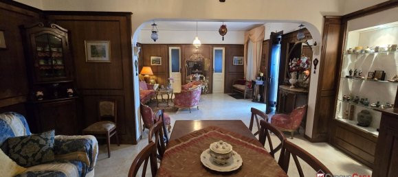 5 bedrooms Villa in Messina, Italy No. 377873 33