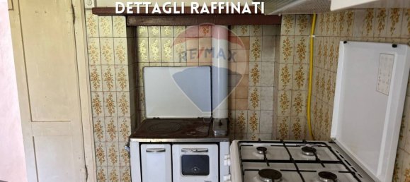 3 bedrooms House in Roccastrada, Italy No. 127449 9
