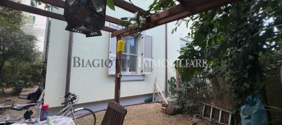 5 rooms Villa in Livorno, Italy No. 66108 9