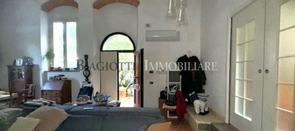 5 rooms Villa in Livorno, Italy No. 66108 7