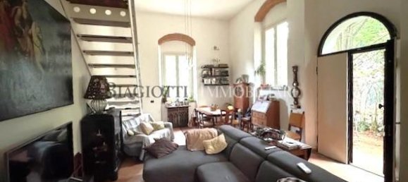 5 rooms Villa in Livorno, Italy No. 66108 23