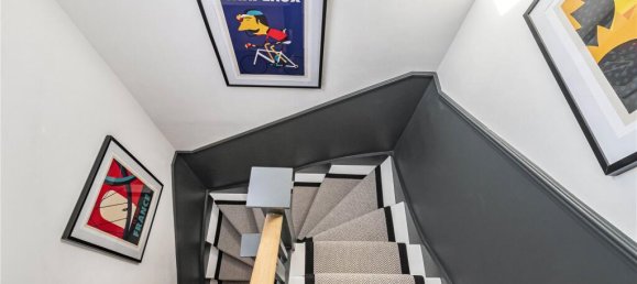 5 bedrooms House in Barnet, United Kingdom No. 6465 18