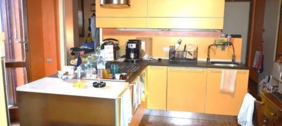 7غرفة شقة في Vercelli, Italy رقم 25540 3