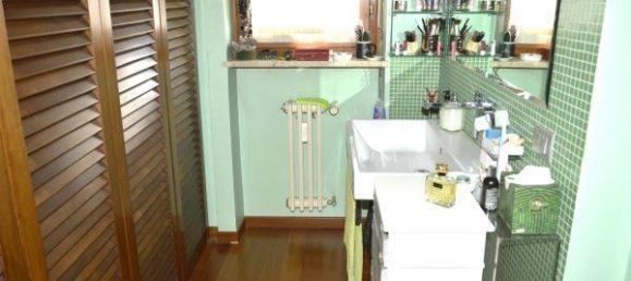 7غرفة شقة في Vercelli, Italy رقم 25540 4