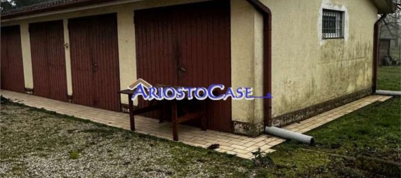 3 rooms Apartment in Ferrara, Italy No. 11071 7