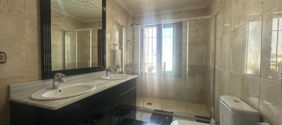 5 bedrooms House in Puerto De La Torre, Spain No. 160121 7