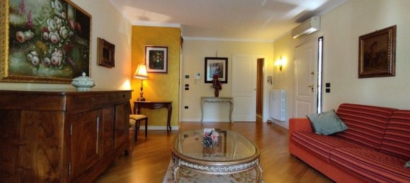 3 rooms Apartment in Sirmione, Italy No. 6450 23