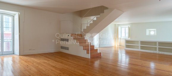 2 bedrooms Castles in Lisbon, Portugal No. 222306 6