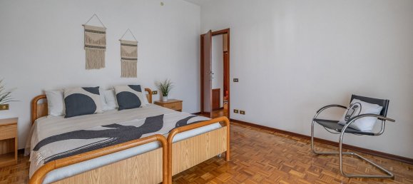 Вилла с 7 спальнями в Монтекальво ин Фоля, Италия № 322386 21