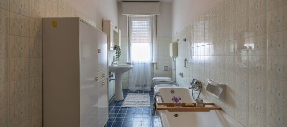 Вилла с 7 спальнями в Монтекальво ин Фоля, Италия № 322386 49