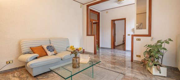 Вилла с 7 спальнями в Монтекальво ин Фоля, Италия № 322386 6