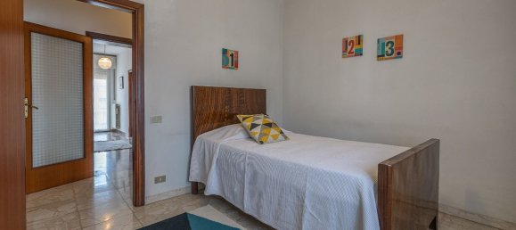 Вилла с 7 спальнями в Монтекальво ин Фоля, Италия № 322386 46