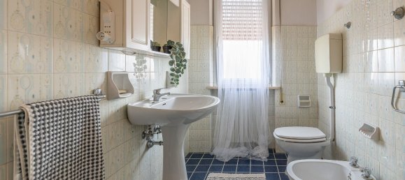 Вилла с 7 спальнями в Монтекальво ин Фоля, Италия № 322386 50