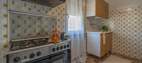 Вилла с 7 спальнями в Монтекальво ин Фоля, Италия № 322386 40