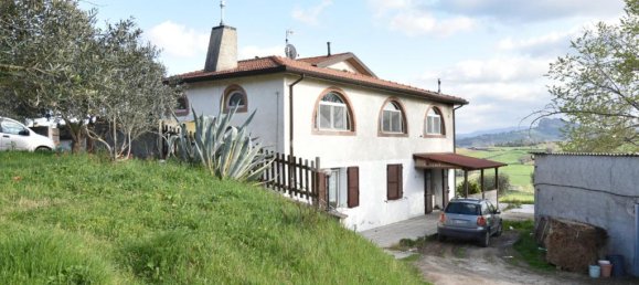 3 bedrooms Villa in Borghi, Italy No. 53956 4