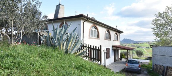 3 bedrooms Villa in Borghi, Italy No. 53956 6