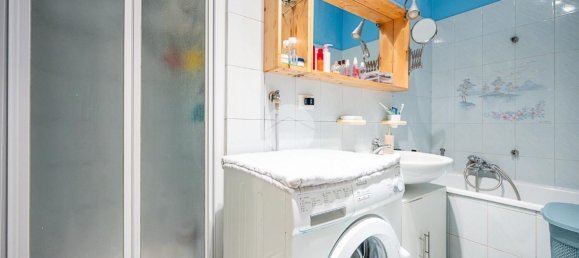 4 rooms Apartment in Venaria Reale, Italy No. 134664 2