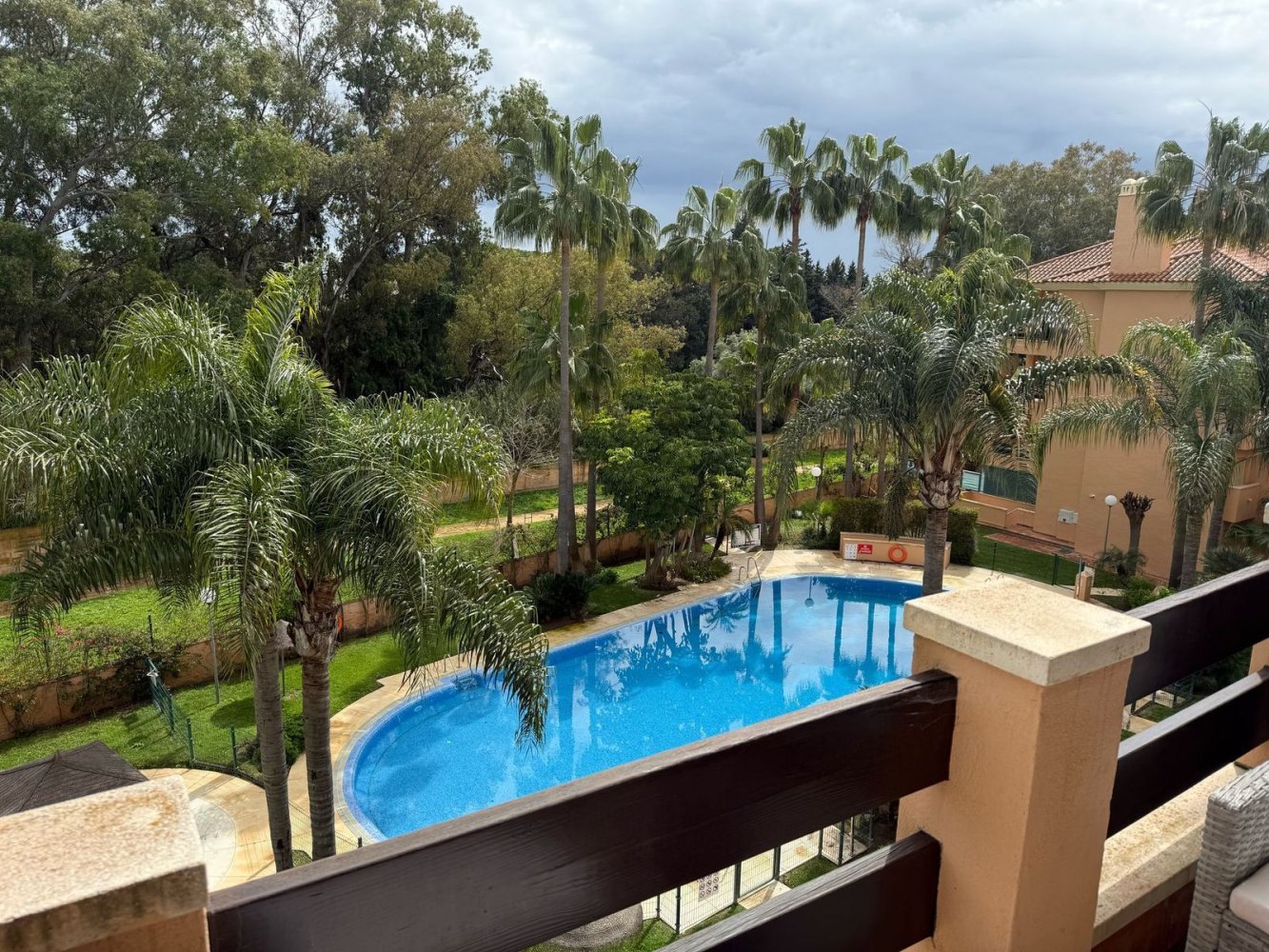 Ático de 3 dormitorios en Marbella, Spain No. 152405